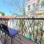 Midilli Hotel Foça