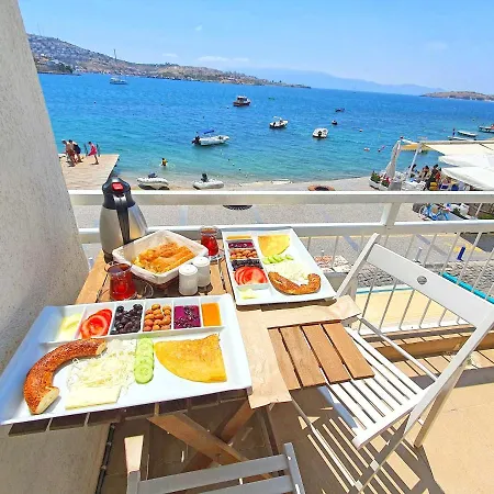 Midilli Hotel Foca
