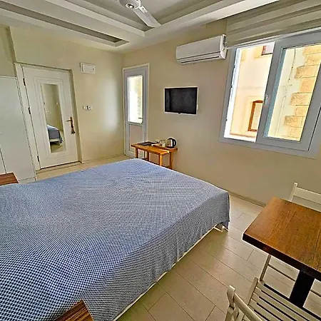 Hotel Midilli