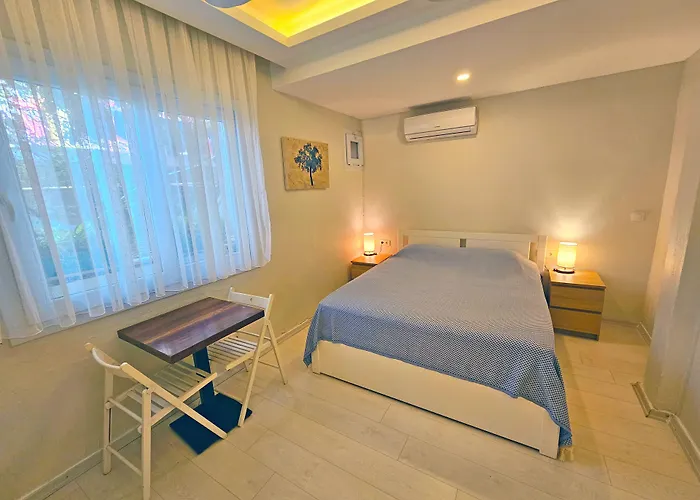 Midilli * フォチャ